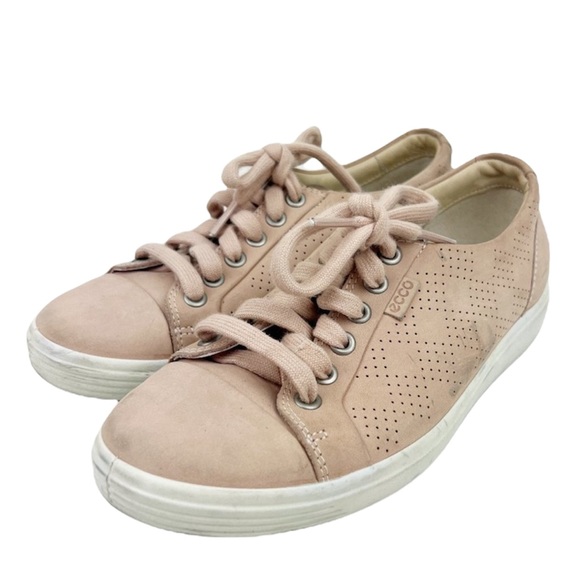ecco blush sneakers